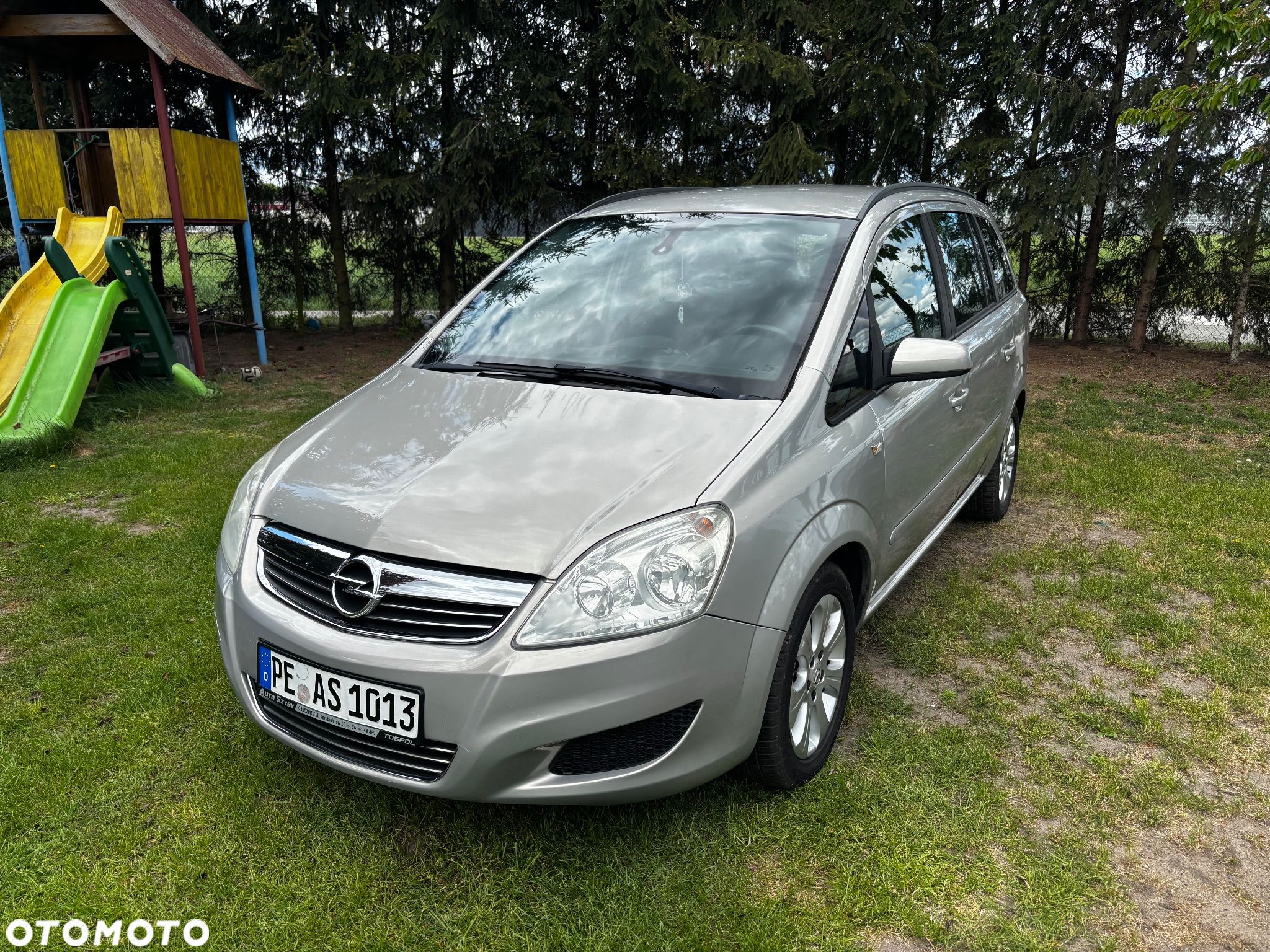 Opel Zafira - 1