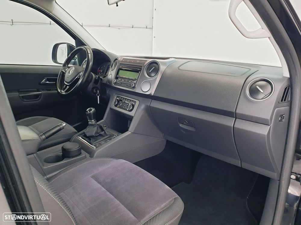 VW Amarok 2.0 TDi CD High.CM 4Motion - 29