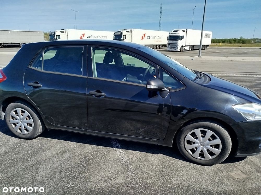 Toyota Auris 1.4 D-4D Luna - 7