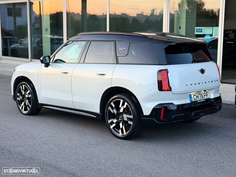 MINI Countryman E JCW L - 17