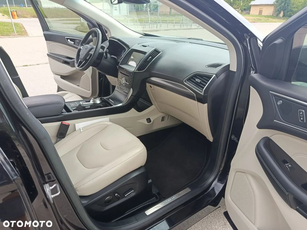 Ford Edge - 13