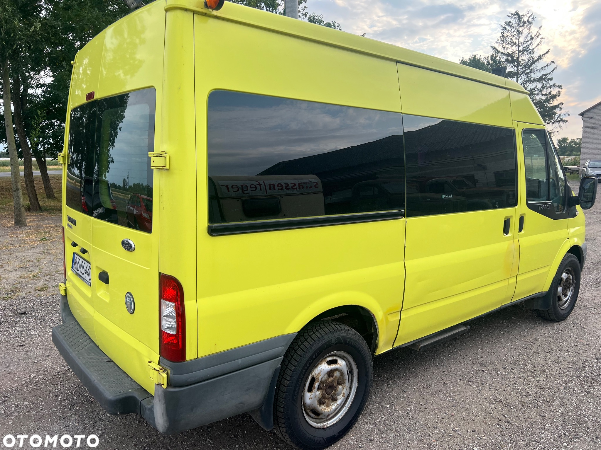 Ford Transit 2,3 benzyna z gazem, tył napęd - 8
