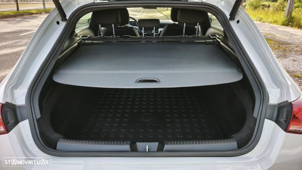 Mercedes-Benz CLA 180 d Shooting Brake Business Solutions Aut. - 20