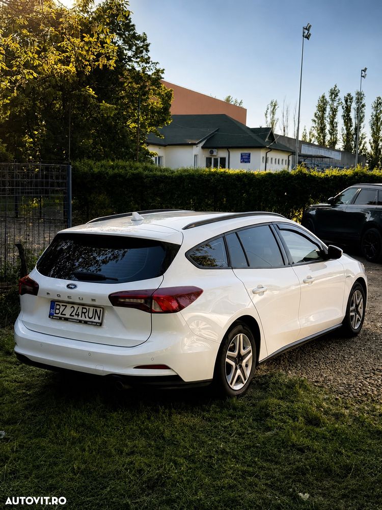 Ford Focus 1.5 EcoBlue Start-Stopp-System Aut. COOL&CONNECT - 4