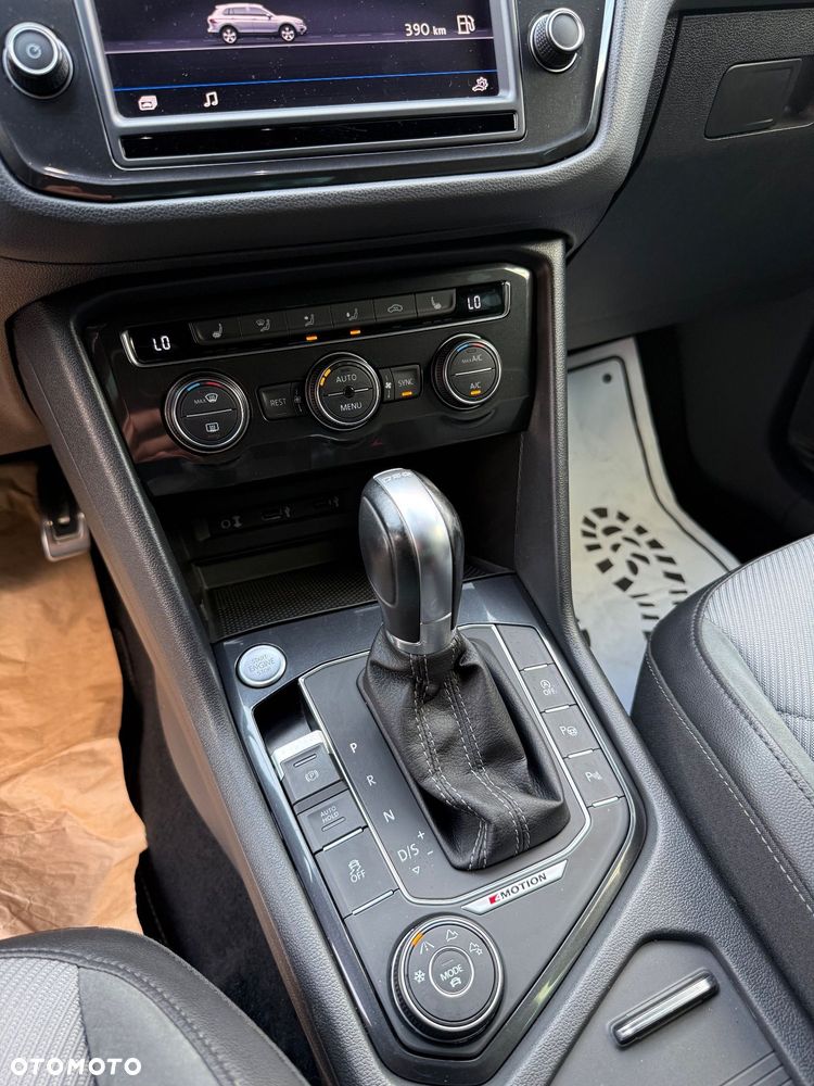 Volkswagen Tiguan 2.0 TDI SCR 4MOTION DSG Highline - 11