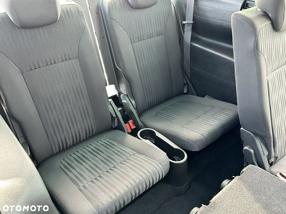 Opel Zafira - 11