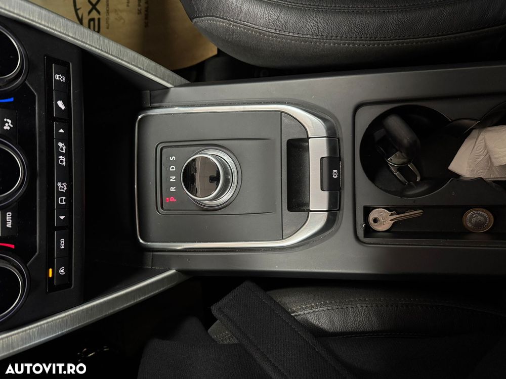 Land Rover Discovery 2.0 L TD4 SE - 26