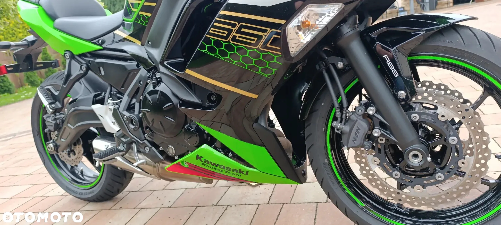Kawasaki Versys 1000 - 32