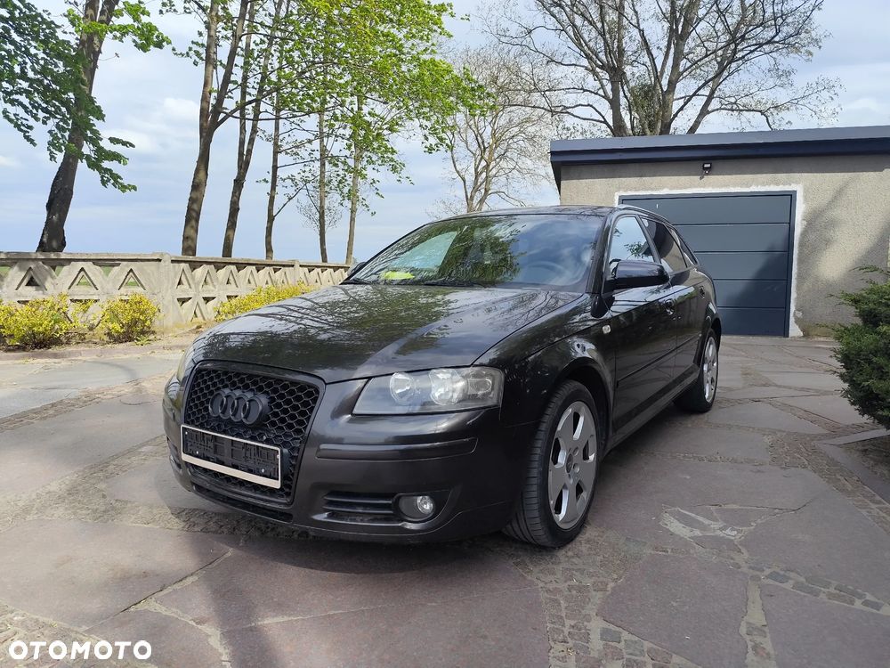 Audi A3 Sportback 2.0 TDI Ambiente - 1