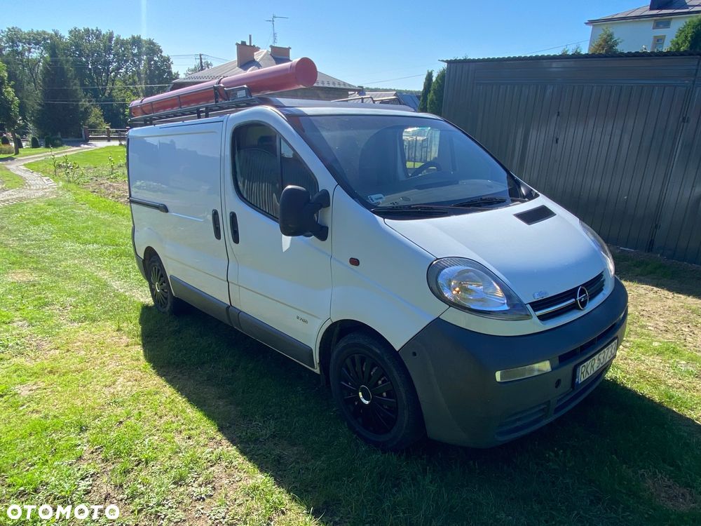 Opel Vivaro - 3