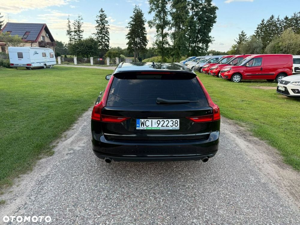 Volvo V90 T5 Momentum - 5