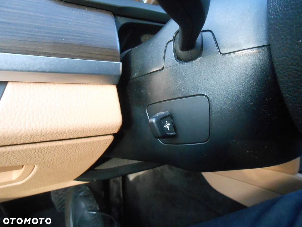 BMW Seria 7 750Li Edition Exclusive - 16