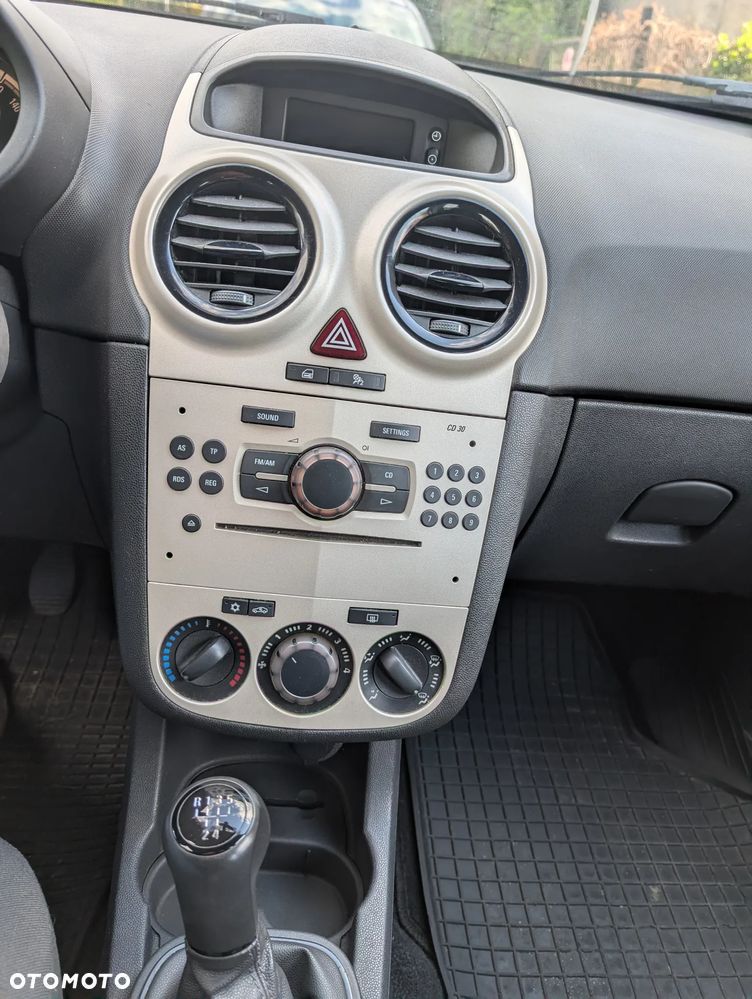 Opel Corsa 1.0 12V Essentia - 7