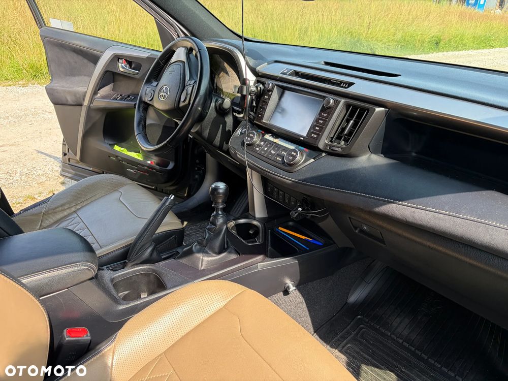 Toyota RAV4 2.0 D-4D Prestige 4x2 - 8