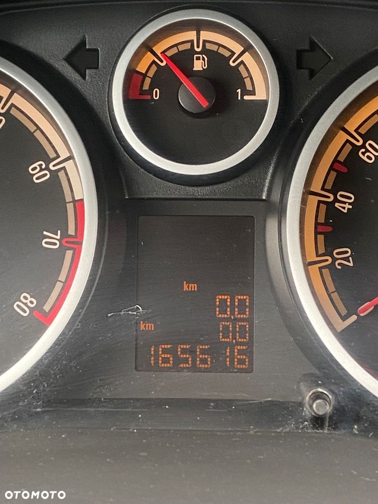 Opel Corsa 1.2 16V Enjoy - 17