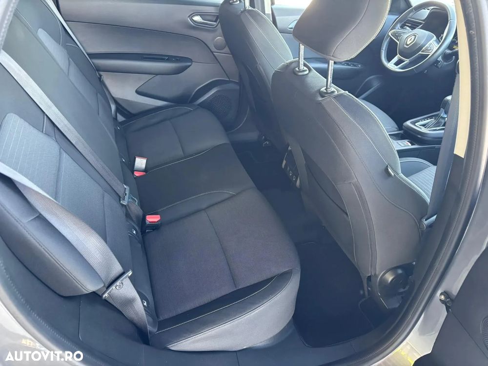 Renault Arkana E-TECH 145 Evolution - 27