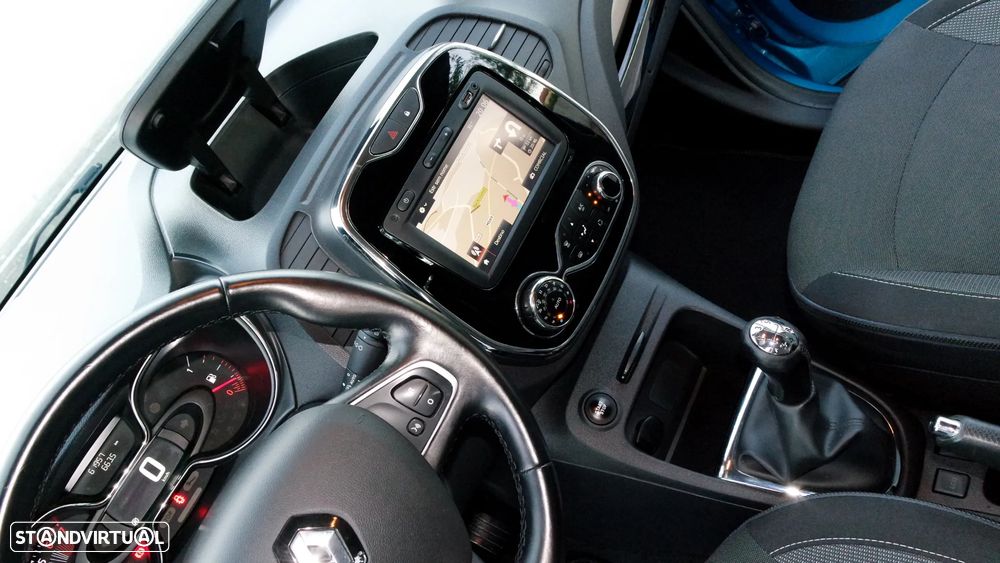Renault Captur 0.9 TCE Exclusive XMOD - 39