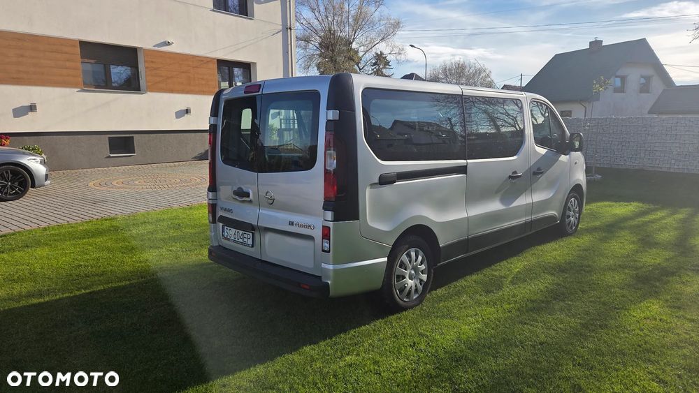 Opel Vivaro - 3