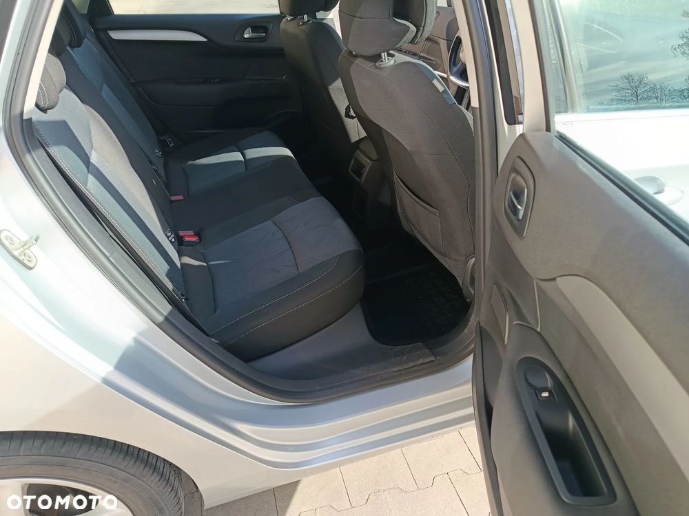 Citroën C4 - 10