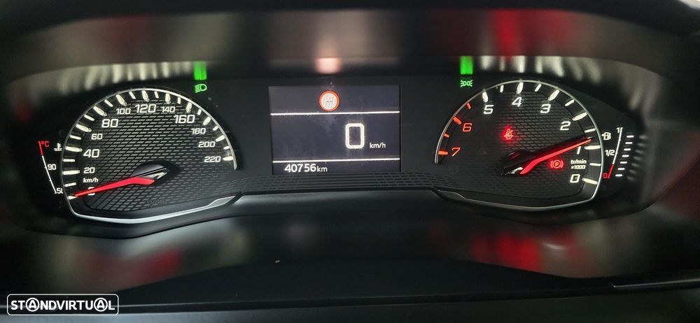 Peugeot 208 1.2 PureTech Active - 8