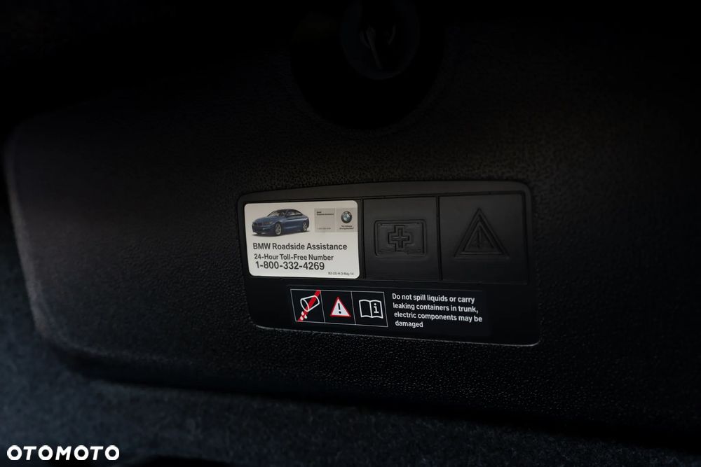 BMW Seria 5 528i - 34