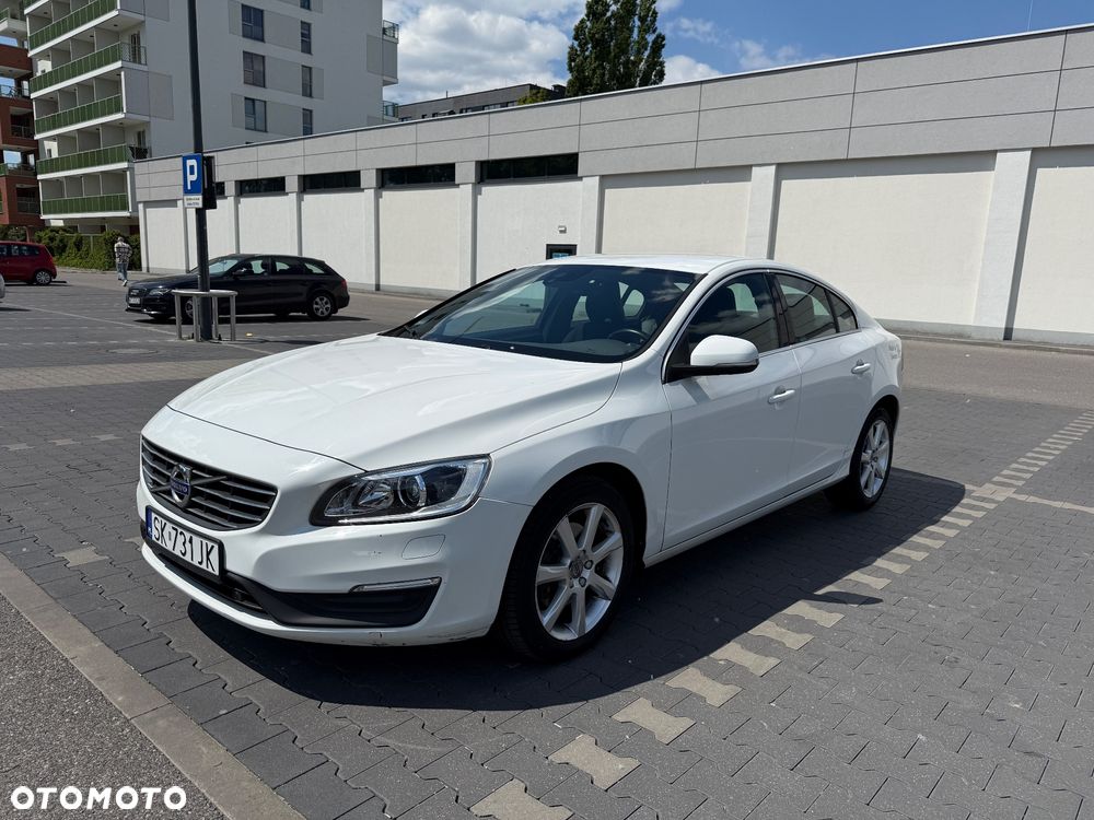 Volvo S60 D3 Drive-E Momentum - 15