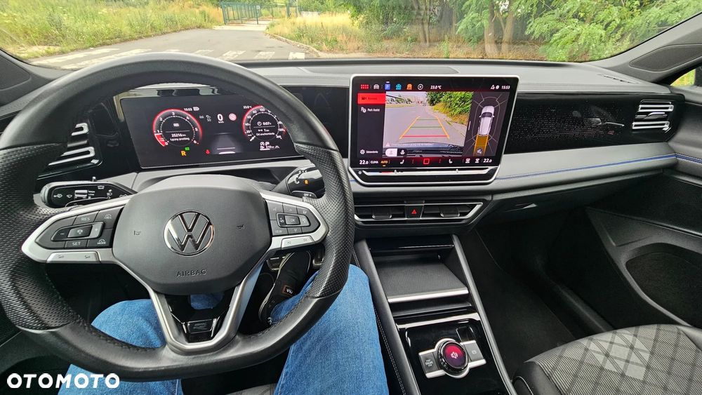 Volkswagen Tiguan - 13