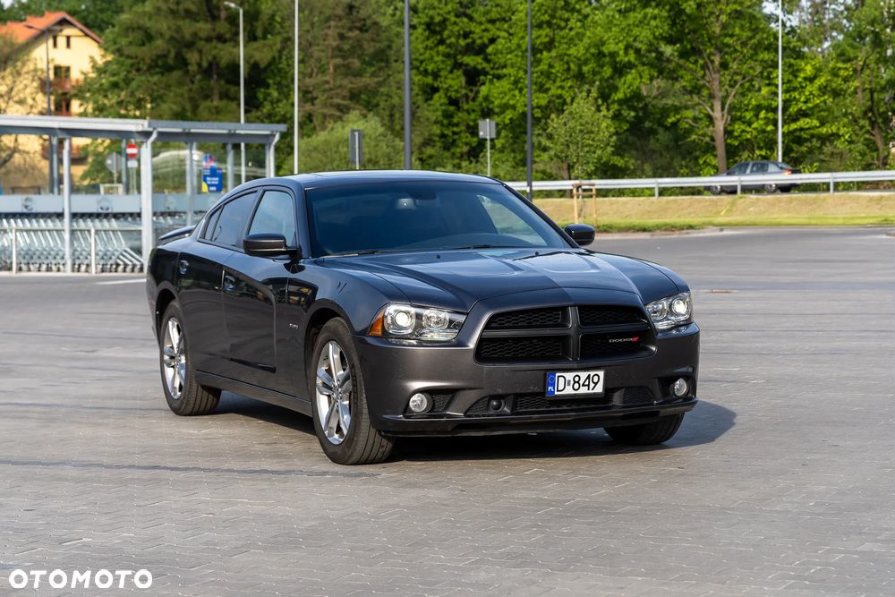 Dodge Charger - 1