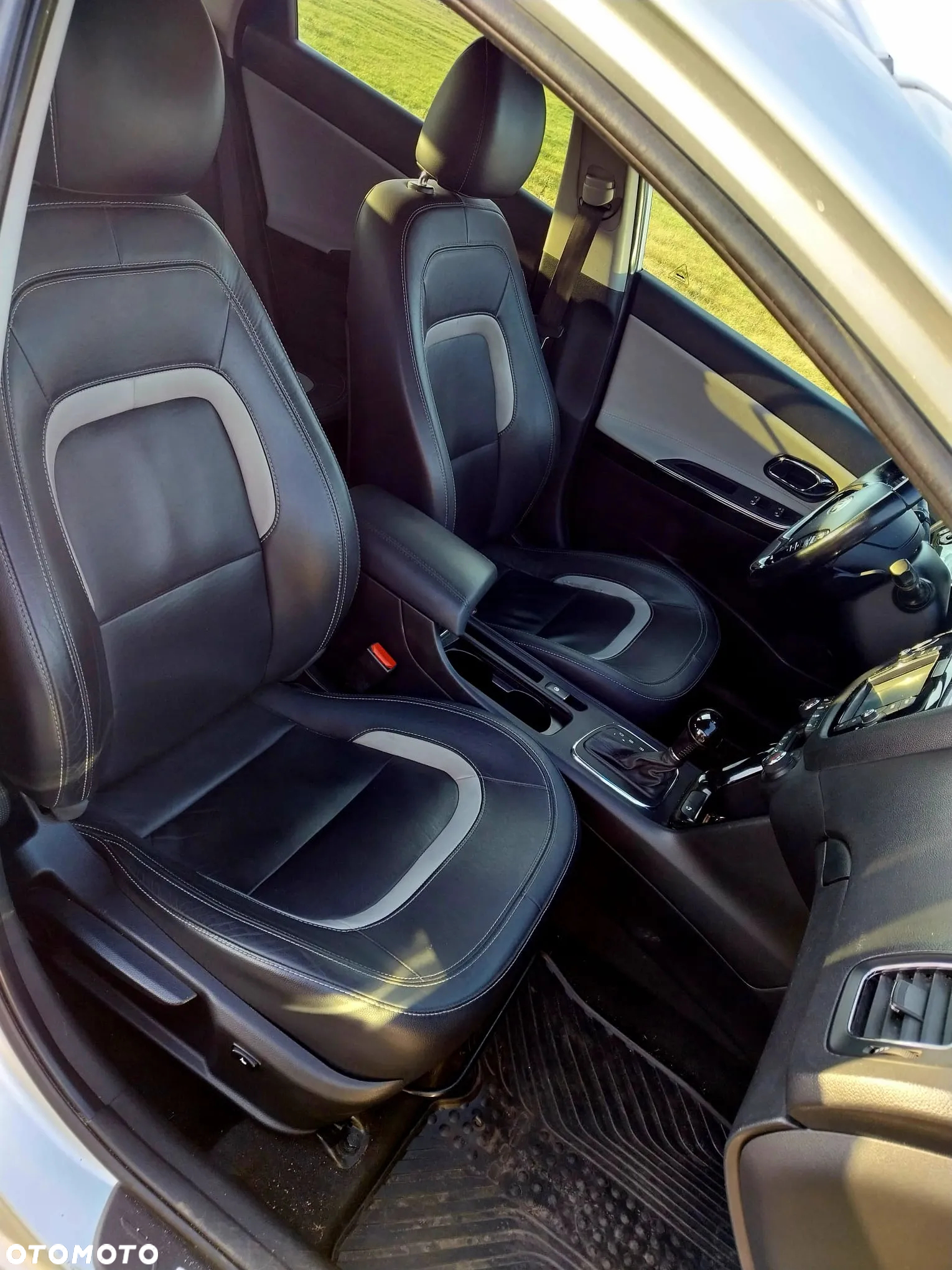Kia Ceed - 8