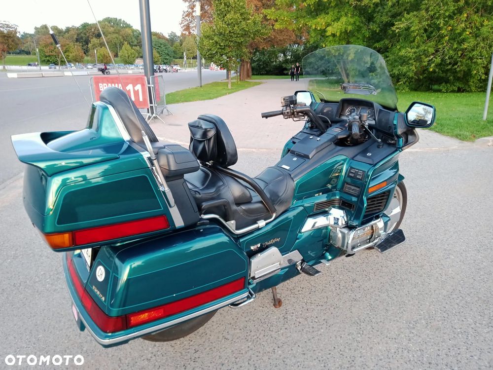 Honda GL - 16