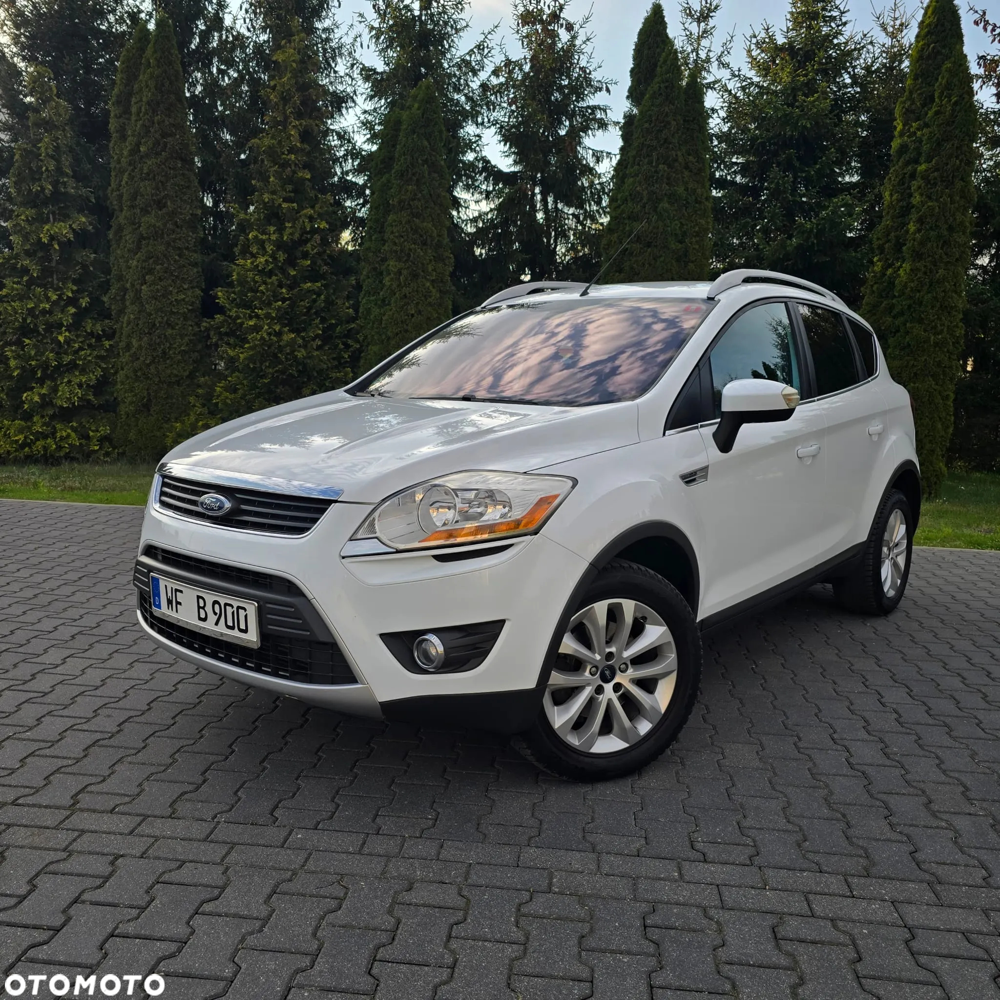 Ford Kuga 2.0 TDCi FWD Titanium - 2