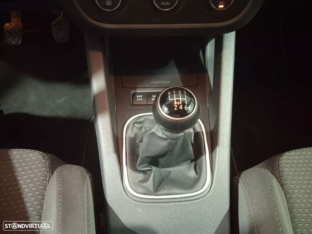 VW Golf Variant - 24