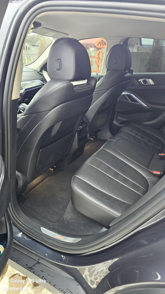 BMW X6 xDrive30d - 16