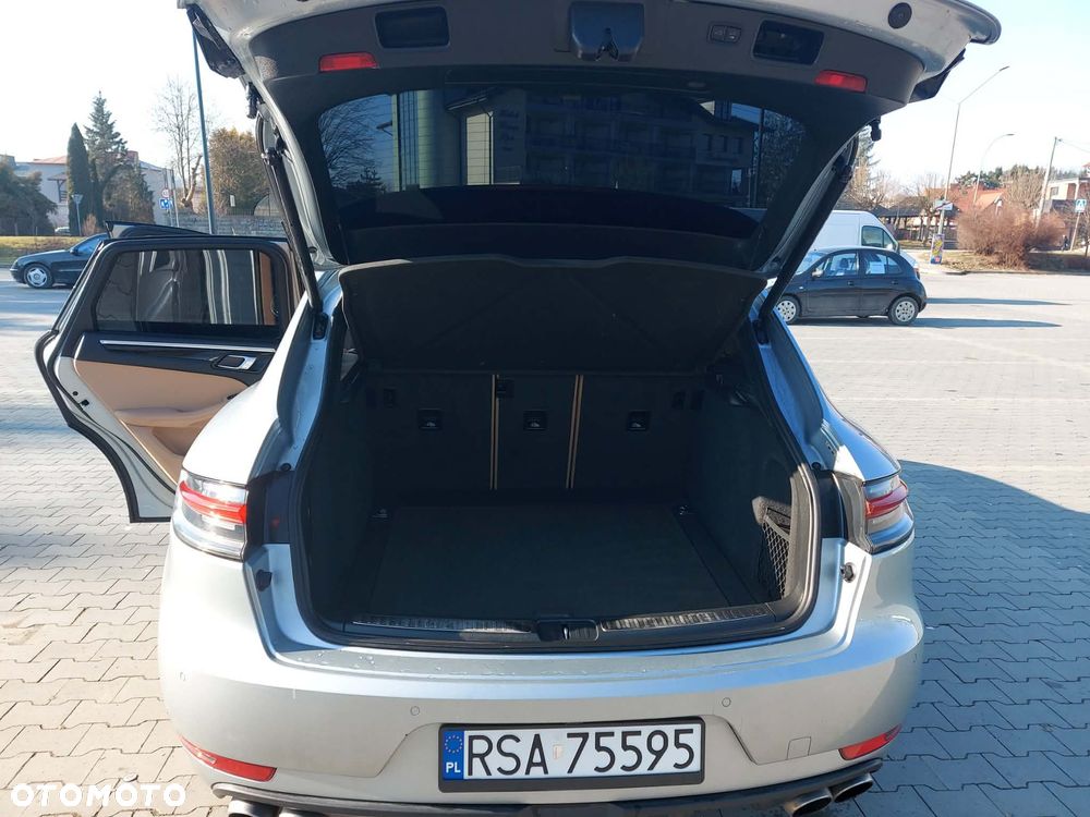 Porsche Macan S - 4