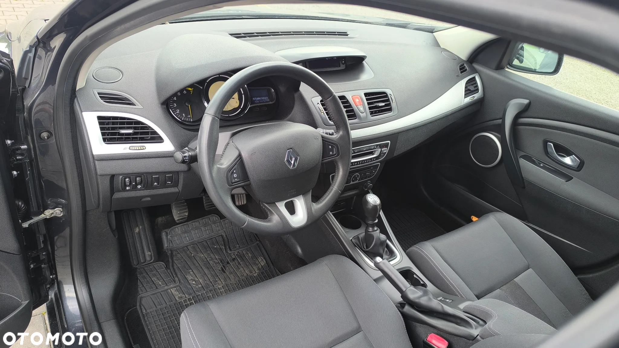Renault Megane 1.6 16V 110 Dynamique - 21