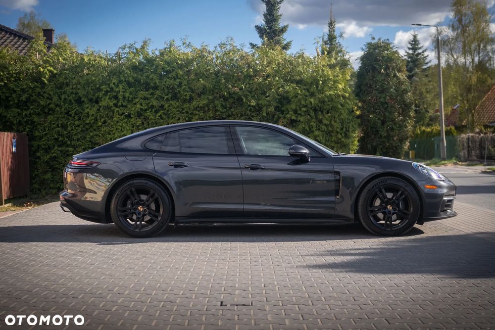 Porsche Panamera 4 - 4