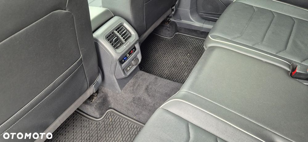 Volkswagen Tiguan Allspace 2.0 TSI OPF 4Motion DSG R-Line - 21