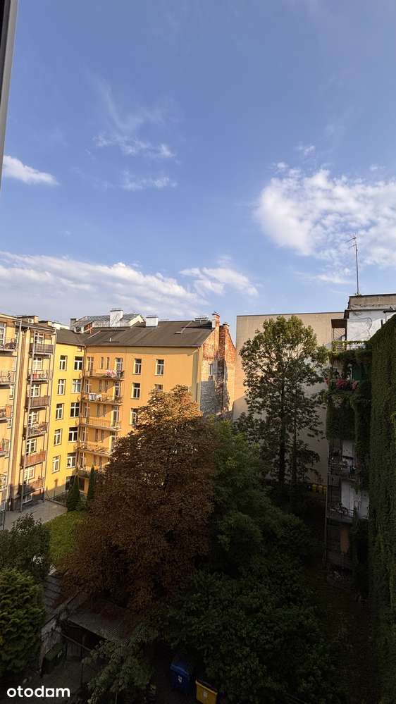Duże mieszkanie z dwoma osobnymi pokojami i osobną kuchnią