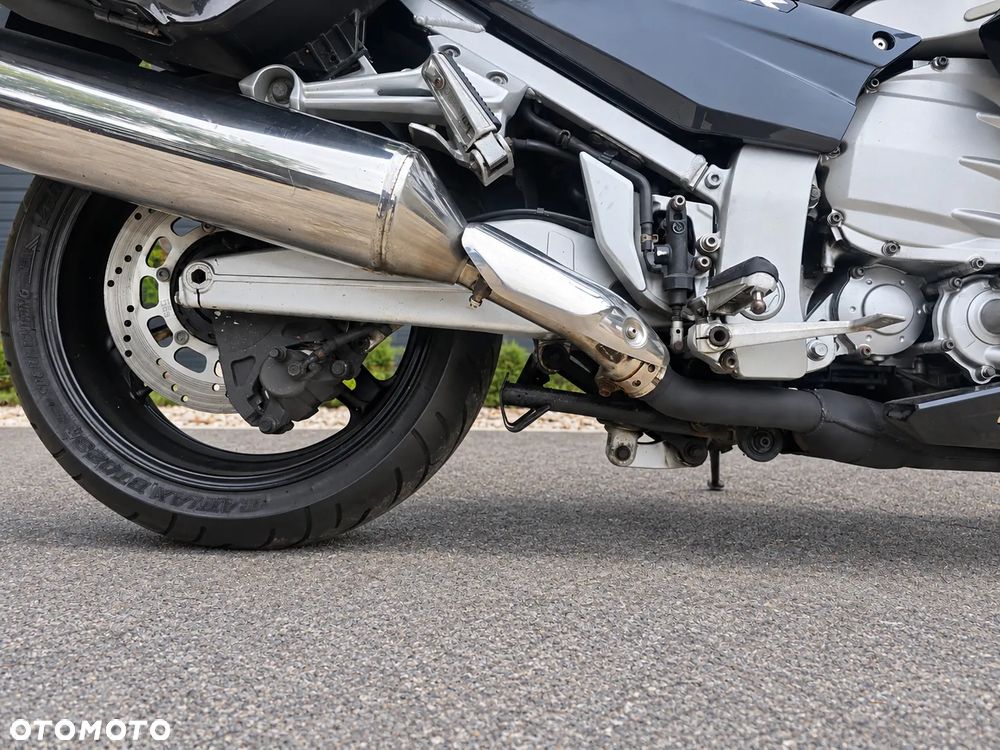 Yamaha FJR - 12