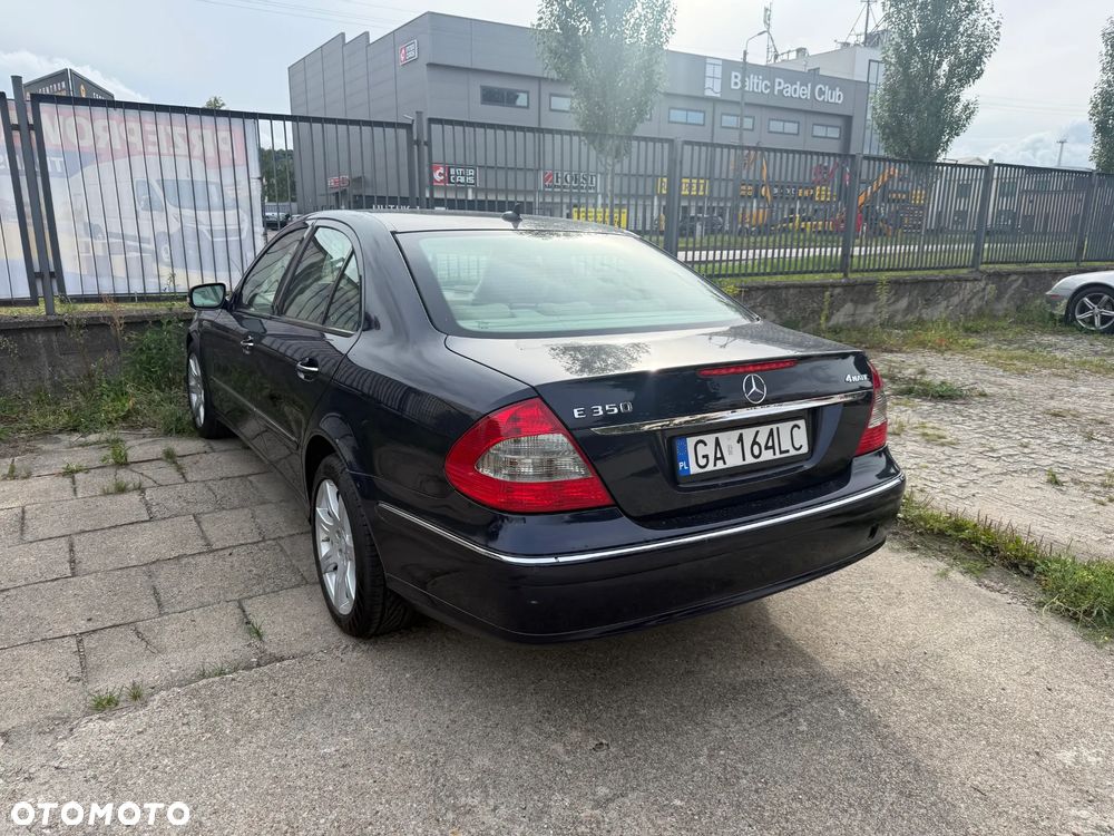 Mercedes-Benz Klasa E 350 4-Matic - 34