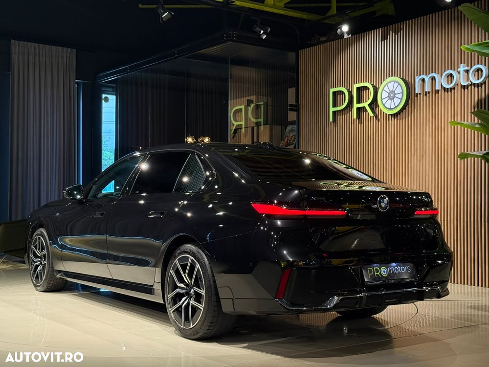 BMW Seria 7 - 15