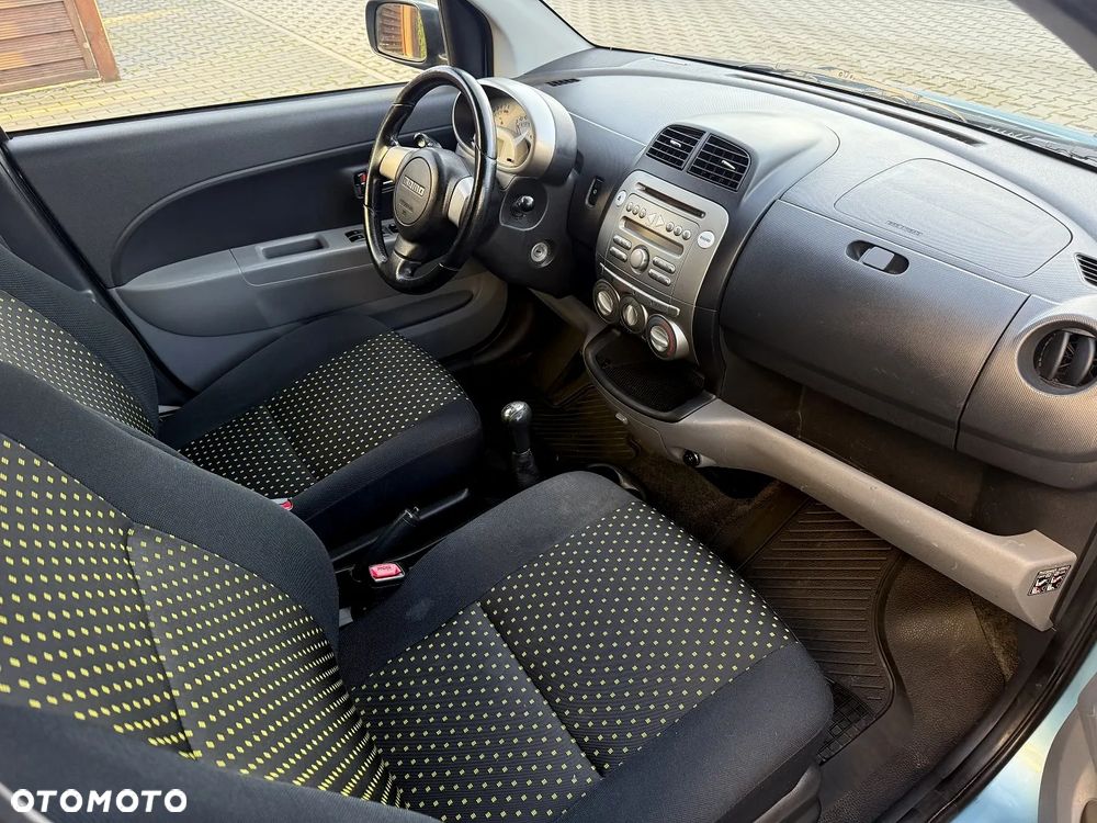 Daihatsu Sirion 1.3 - 11
