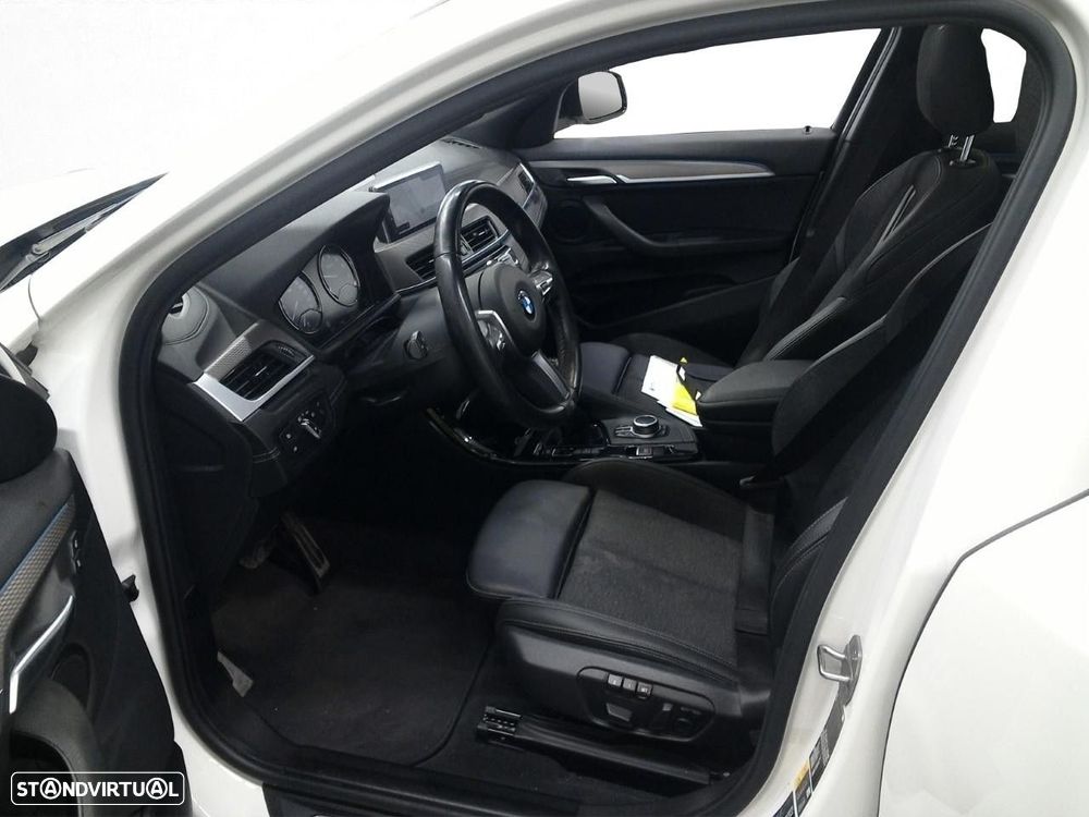 BMW X2 25 e xDrive X Pack M - 8