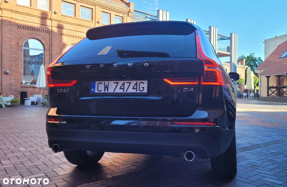 Volvo XC 60 D4 Momentum Pro - 13
