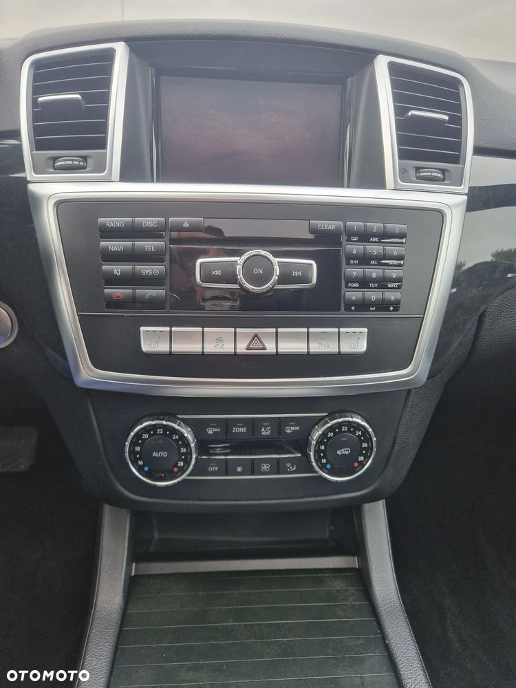 Mercedes-Benz ML 350 BlueTEC 4MATIC 7G-TRONIC - 18