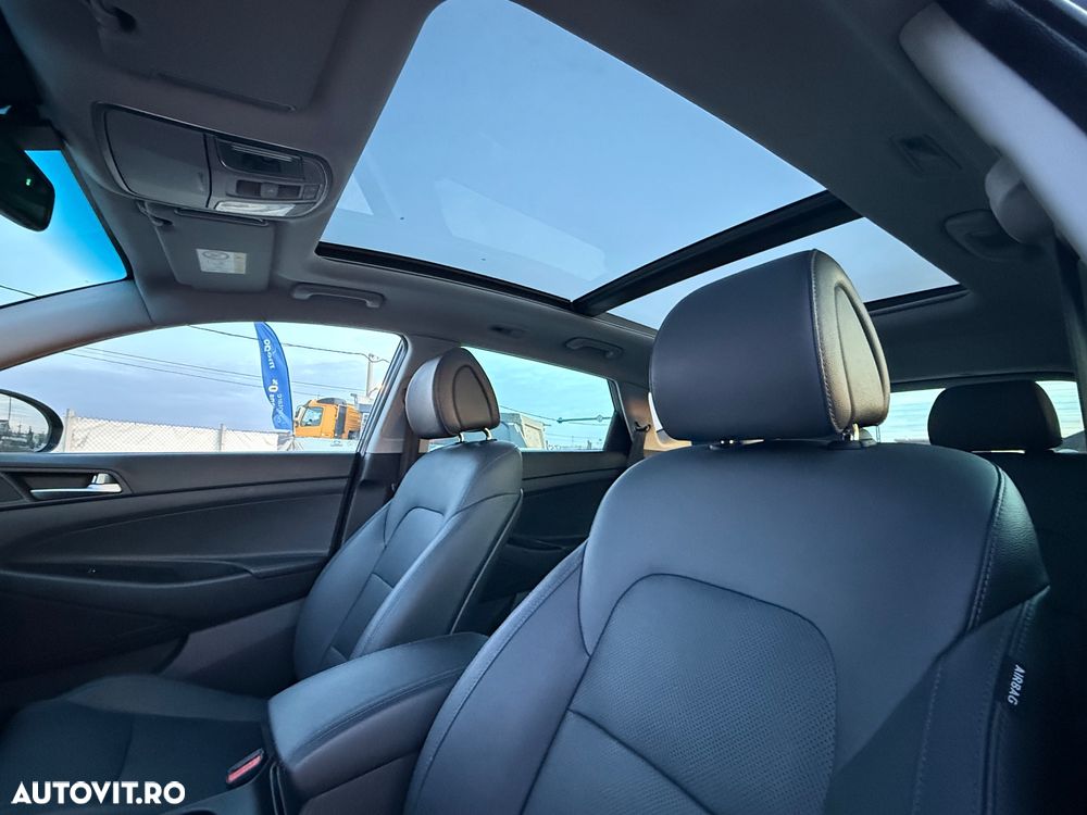 Hyundai Tucson blue 1.7 CRDi 2WD DCT Premium - 18