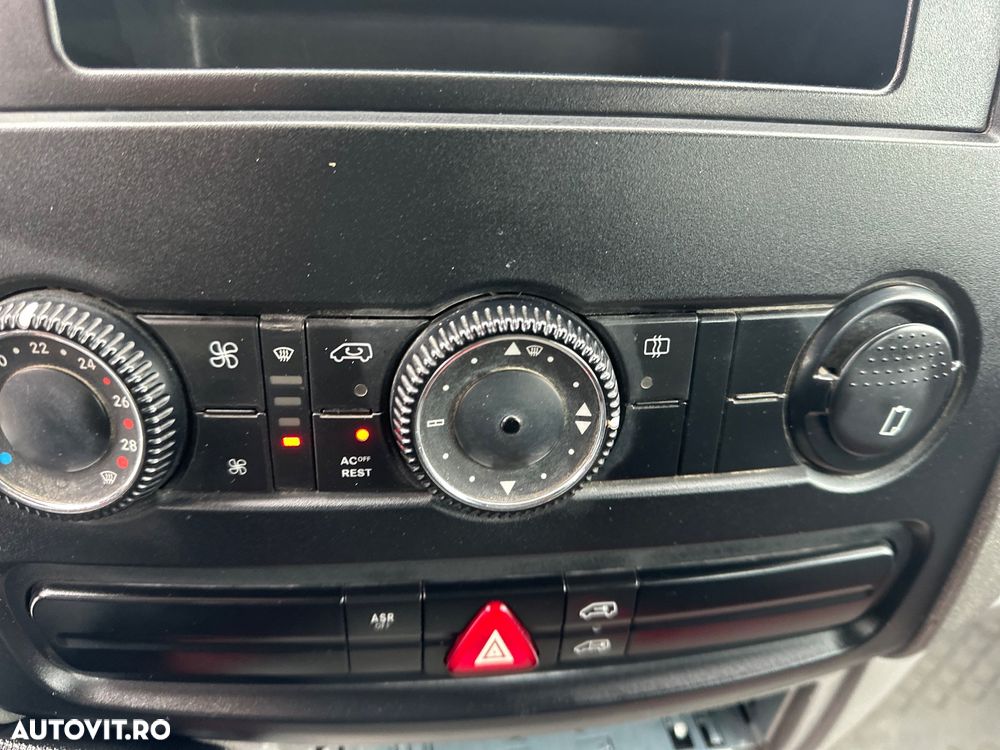 Mercedes-Benz sprinter - 24