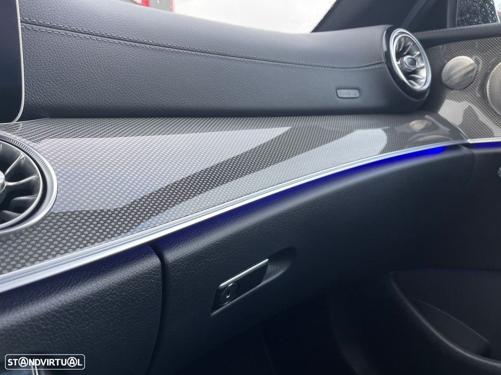 Mercedes-Benz E 300 d AMG Line 4Matic Aut. - 27