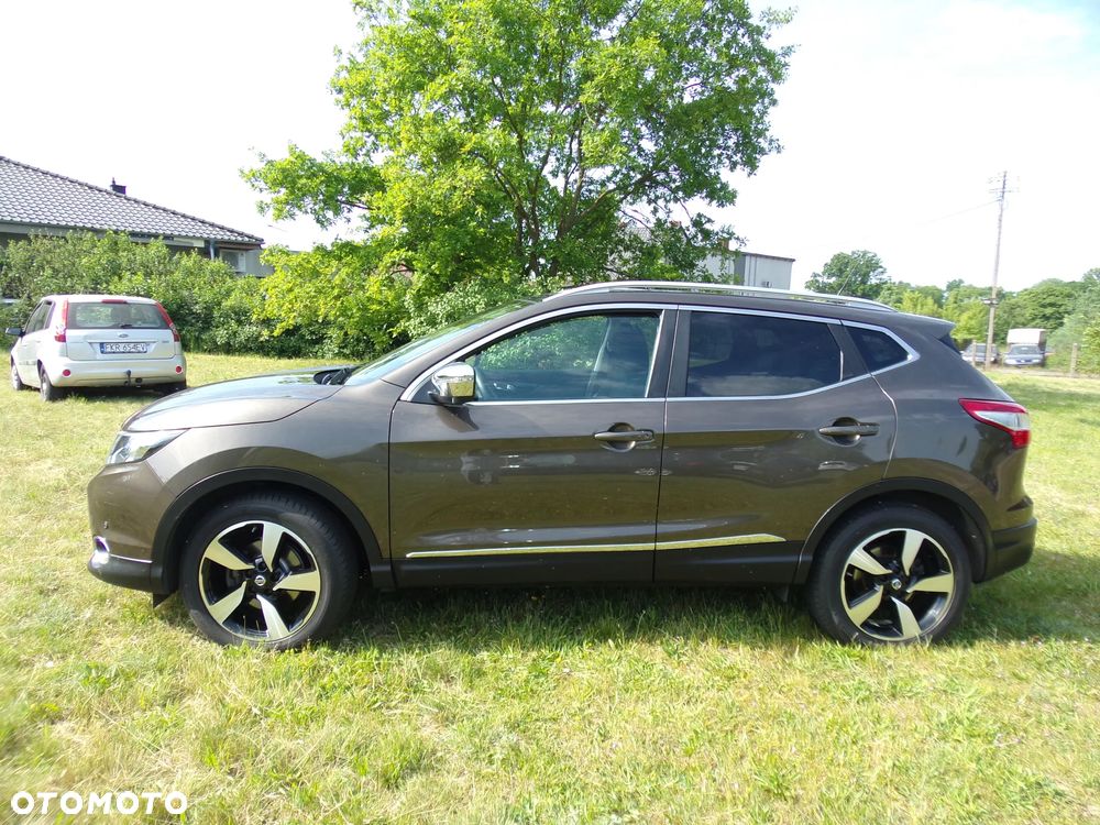 Nissan Qashqai 1.6 DIG-T N-Connecta - 4