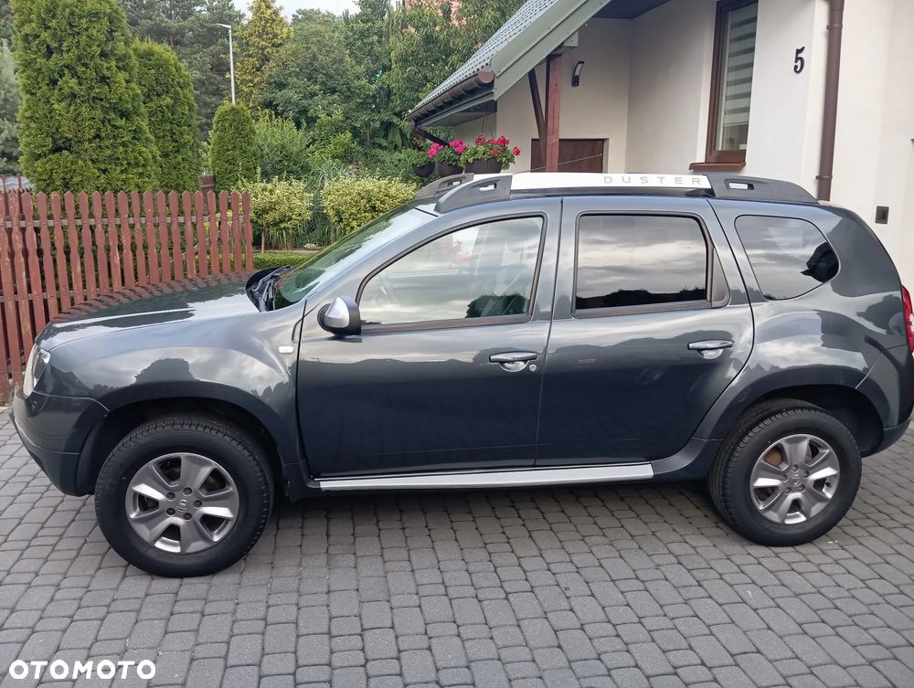 Dacia Duster 1.6 SCe Laureate S&S - 10